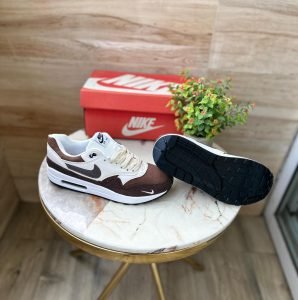 Max 1 Brown Stone Sneakers On Sale