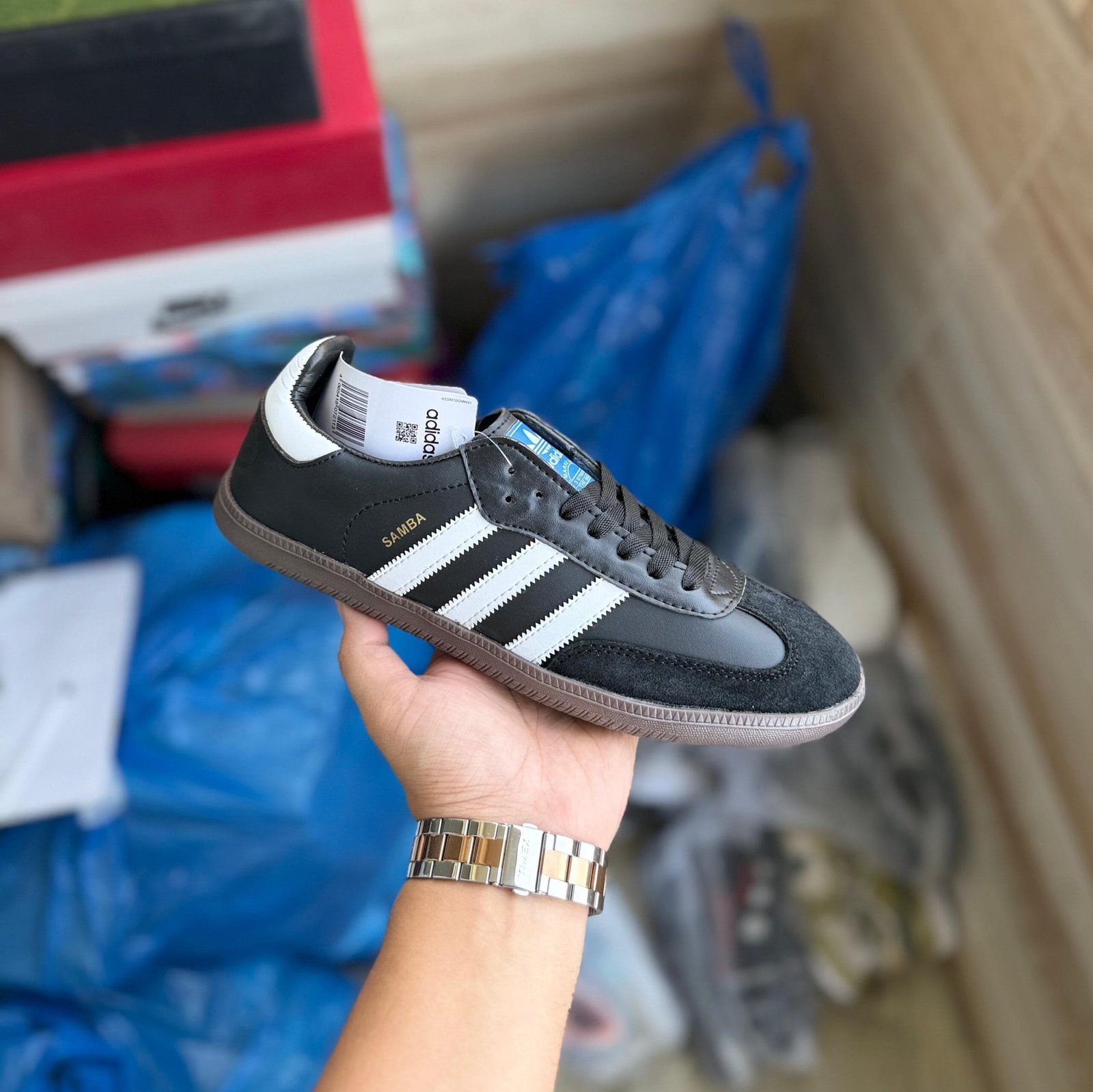 Samba Regular Sneakers Unisex 2 Colors (2) Samba Regular Sneakers Unisex 2 Colors