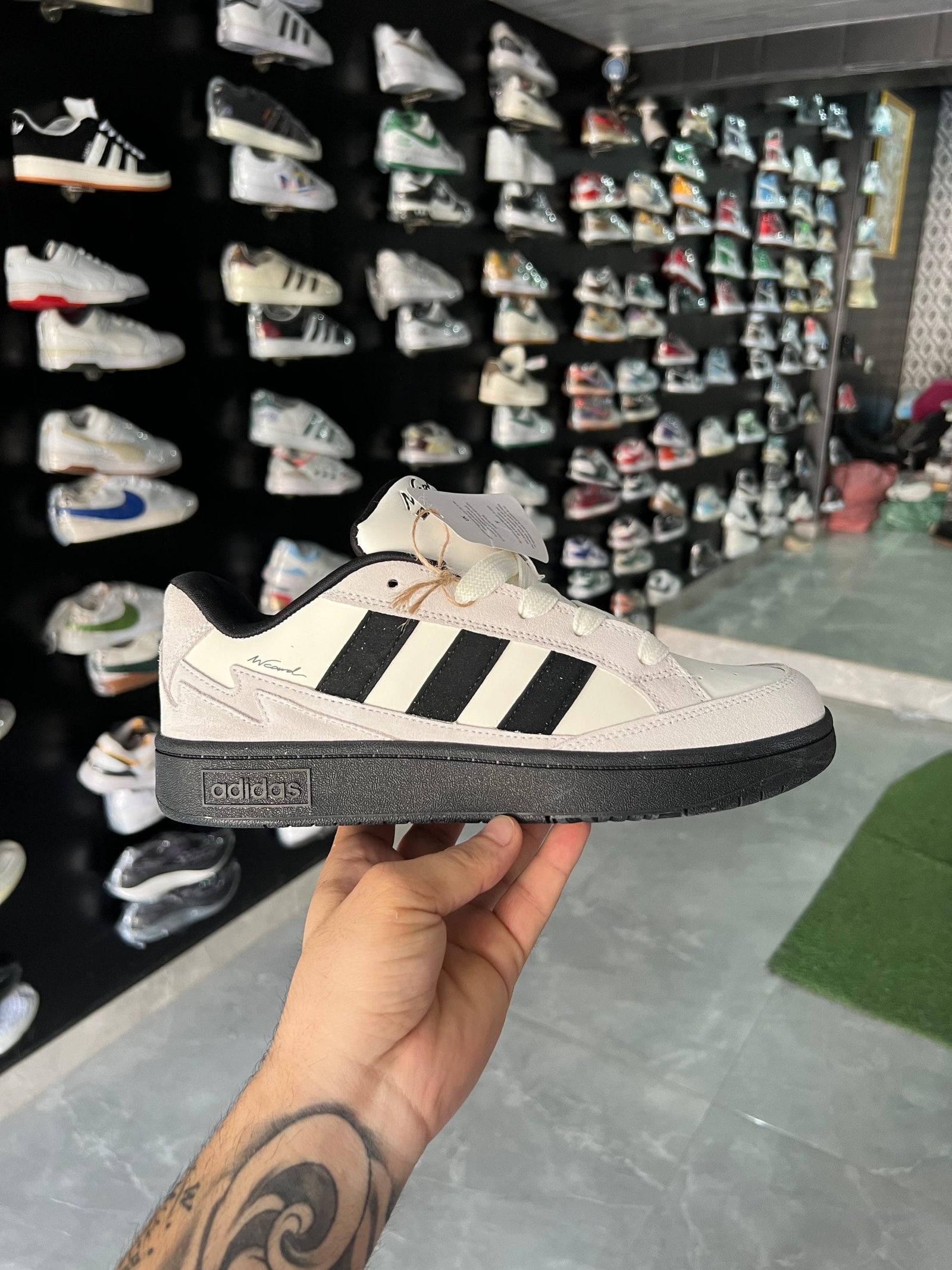 Admatic 2024 Sneakers On Sale 4 Colors