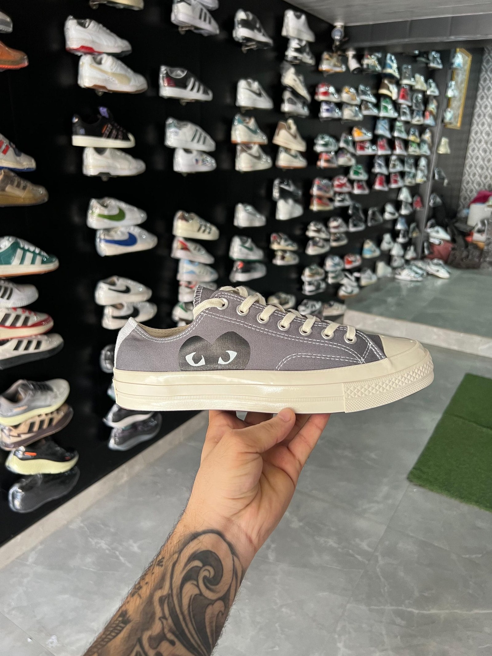 Play Black Heart Grey Sneakers Low Top (2) Play Black Heart Grey Sneakers Low Top