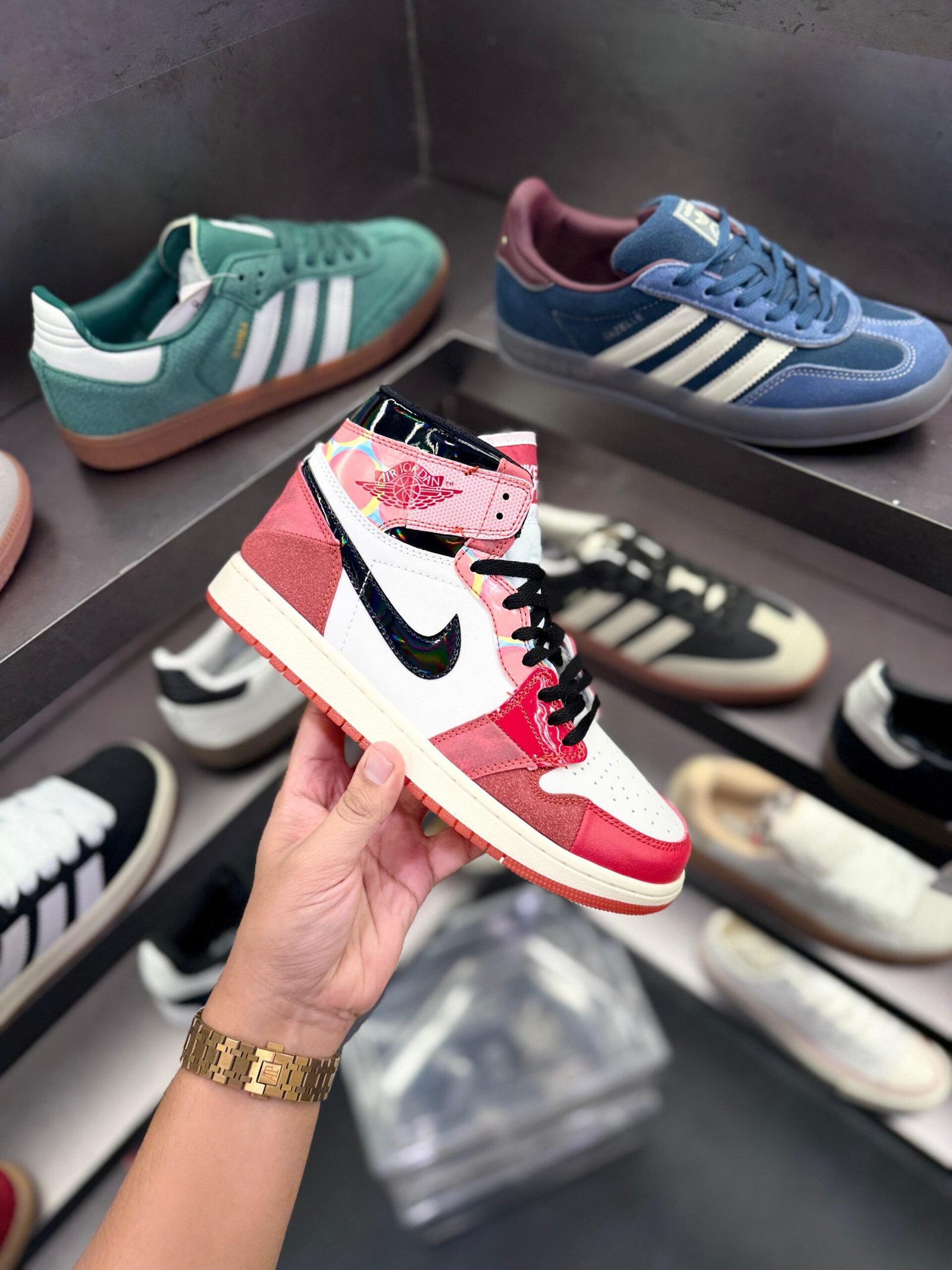 SP Next Chapter Retro One Sneakers (1) SP Next Chapter Retro One Sneakers (1)