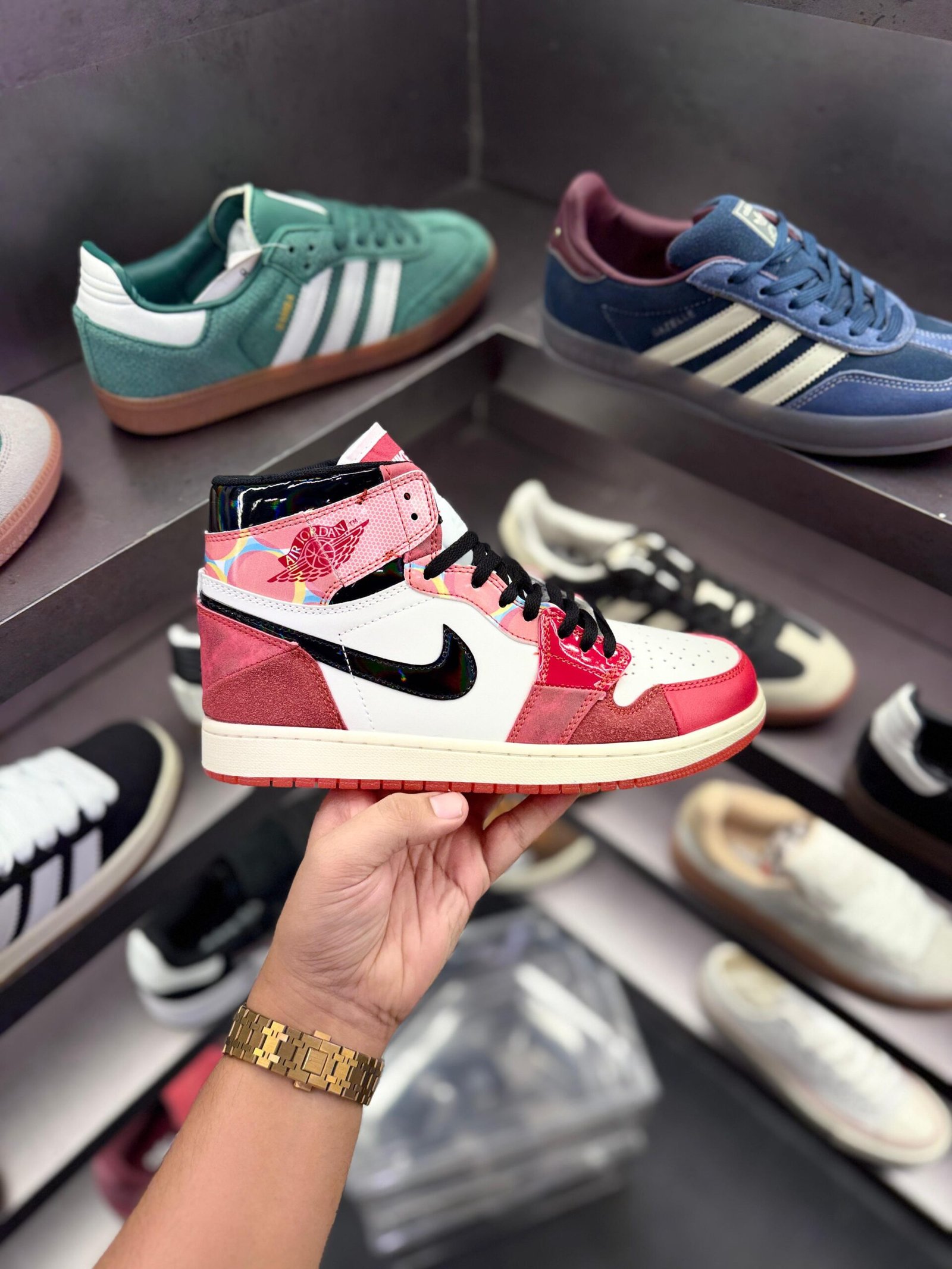 SP Next Chapter Retro One Sneakers (2) SP Next Chapter Retro One Sneakers (2)