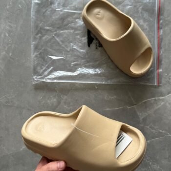 Yezzy Slide 350 For Boys On Sale 2 Colors