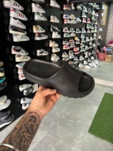 Yezzy Slide 350 For Boys On Sale 2 Colors