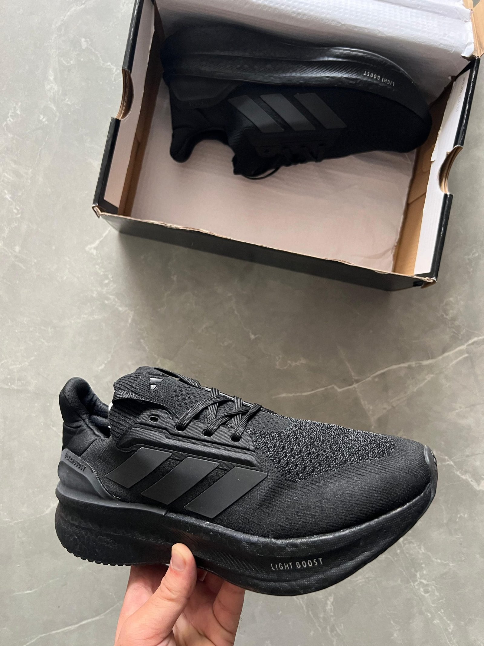 Boost 2024 Sneakers 6 New Colors In Stock (1) Boost 2024 Sneakers 6 New Colors In Stock