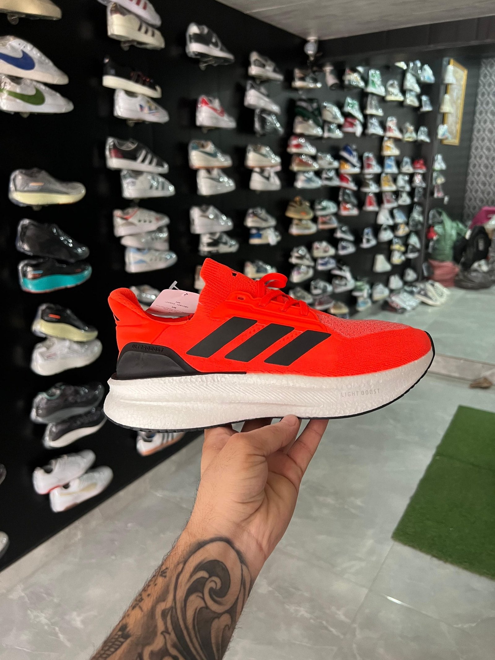 Boost 2024 Sneakers 6 New Colors In Stock (10) Boost 2024 Sneakers 6 New Colors In Stock