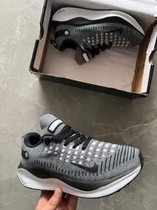 React Infinity Run 4 Sneakers 4 Colors