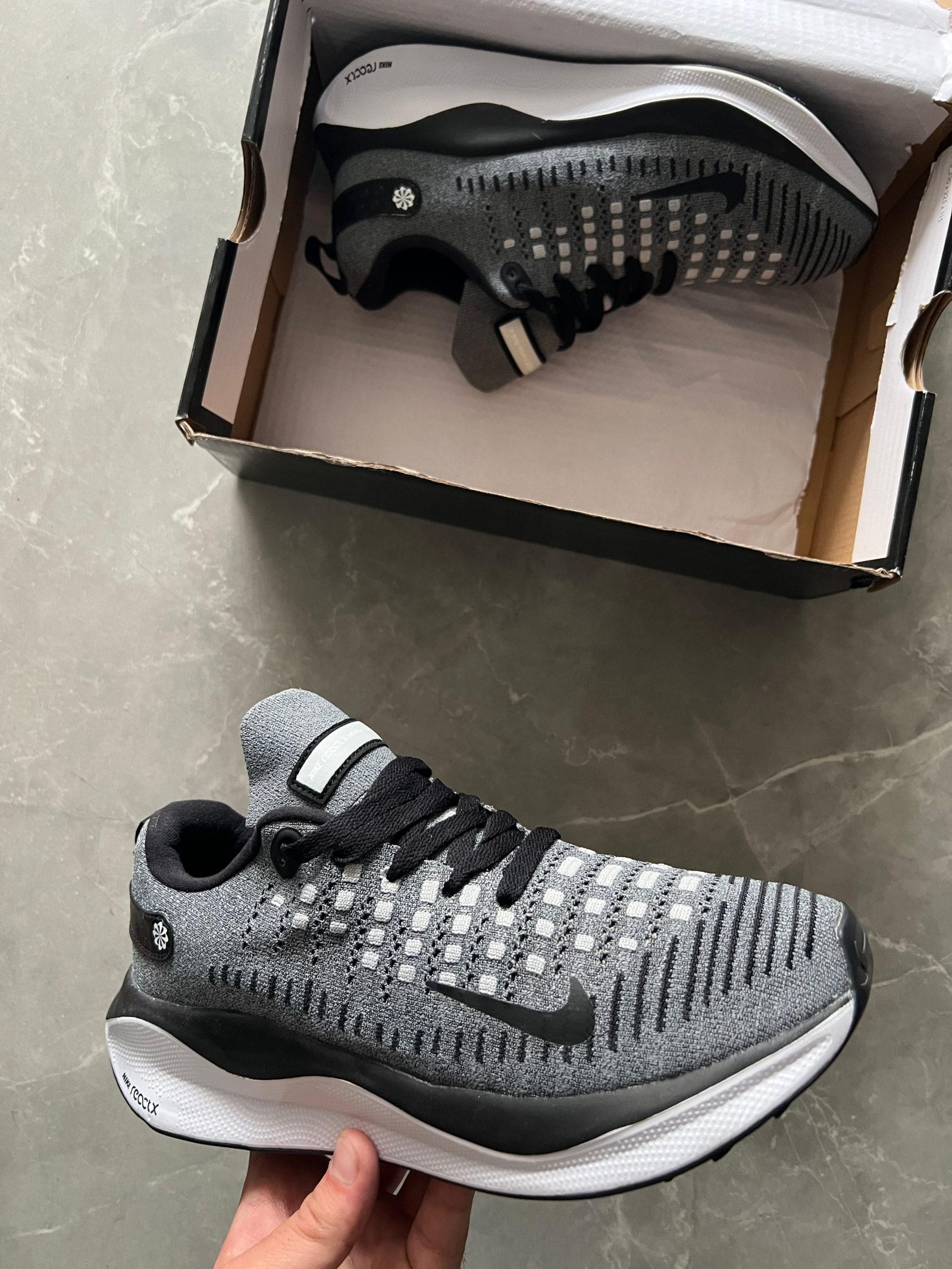 React Infinity Run 4 Sneakers 4 Colors