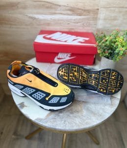 Sndr Canyon Gold Sneakers On Sale