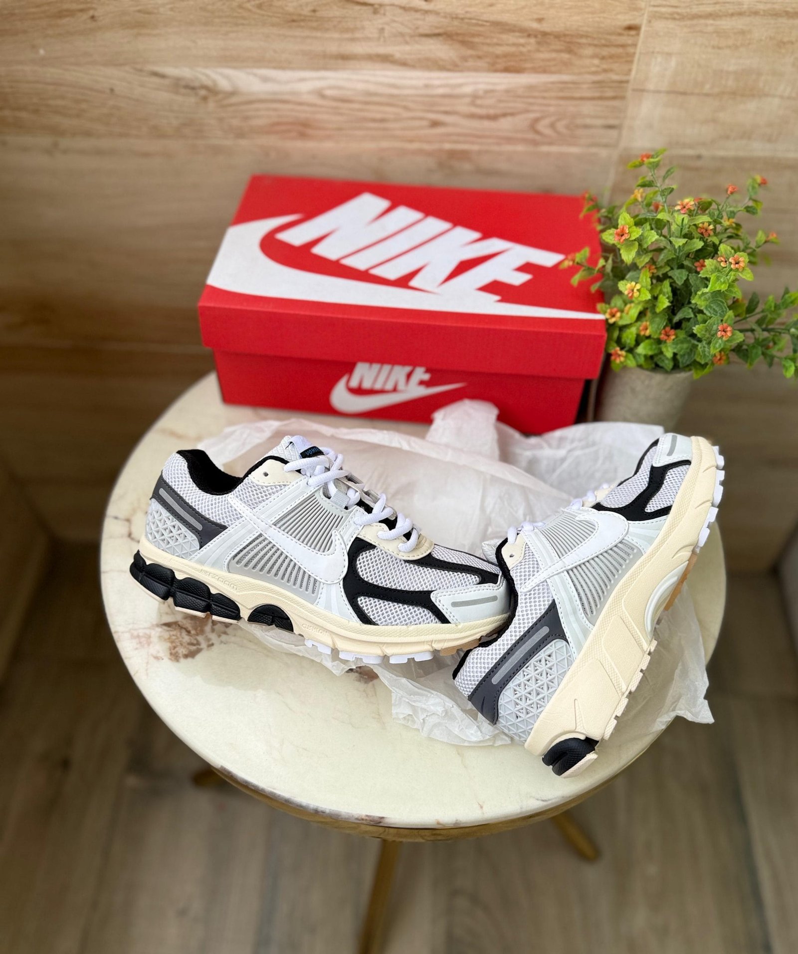 Vomero 5 Super Sonic Sneakers On Sale