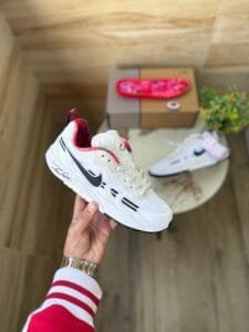 Jam Electric White Sneakers Limited Stock (1)