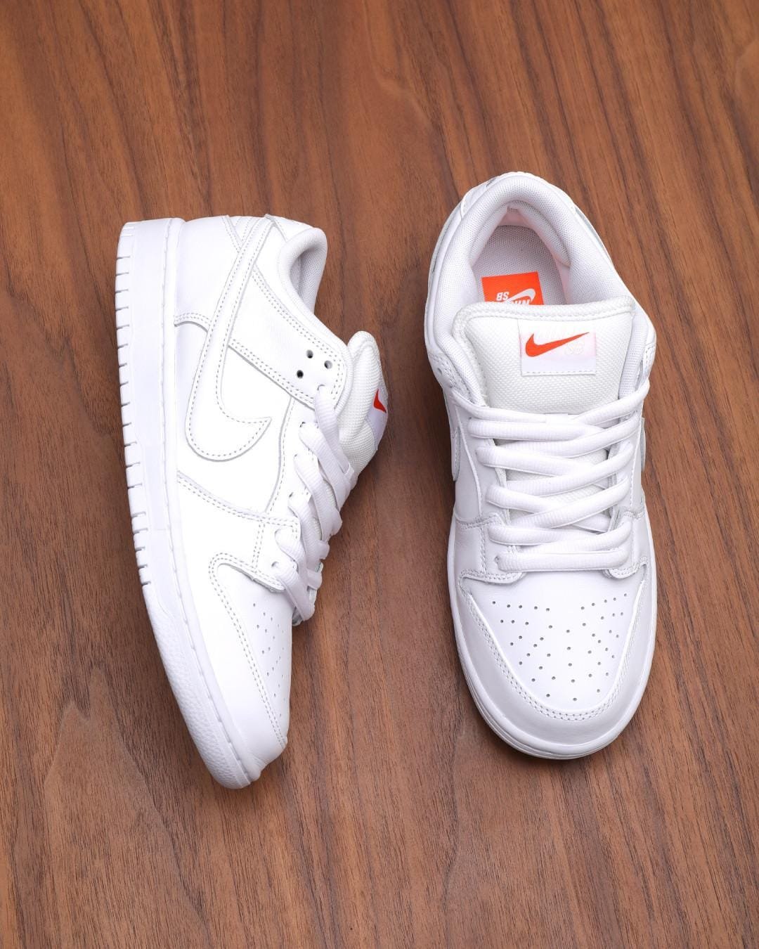 Sb Dunk Tripple White Sneakers On Sale