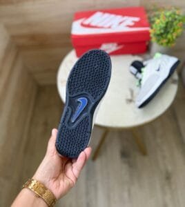 Sb Vertebrae Sneakers For Boys