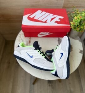 Sb Vertebrae Sneakers For Boys