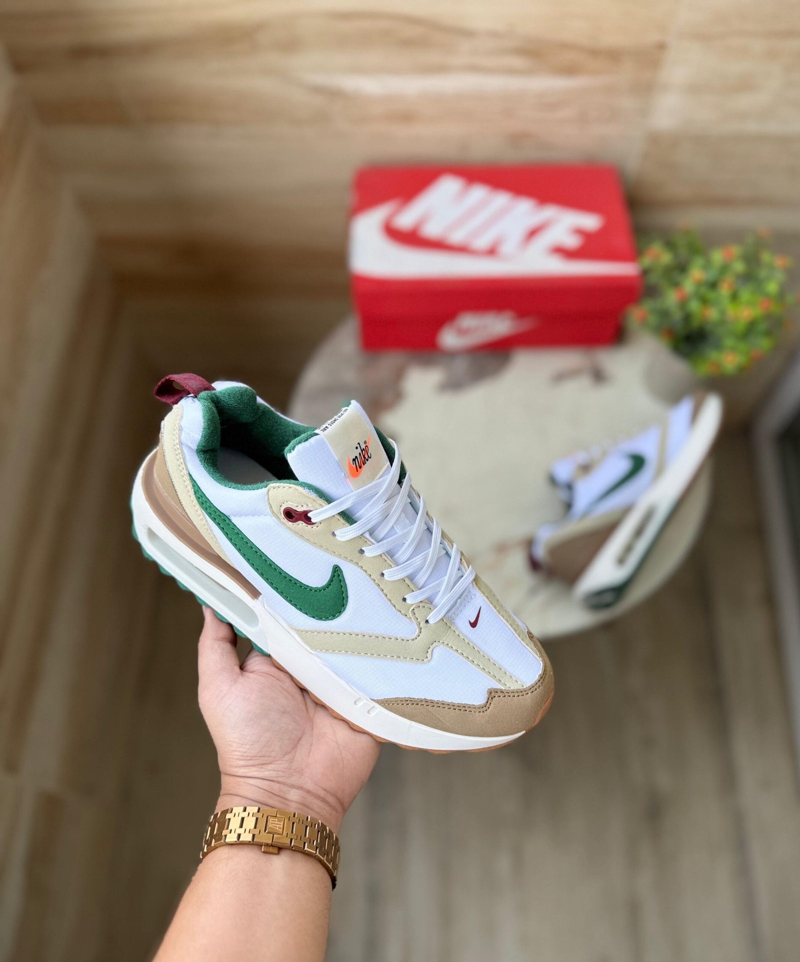 Airmax 1 Se Dawn Green Sneakers On Sale