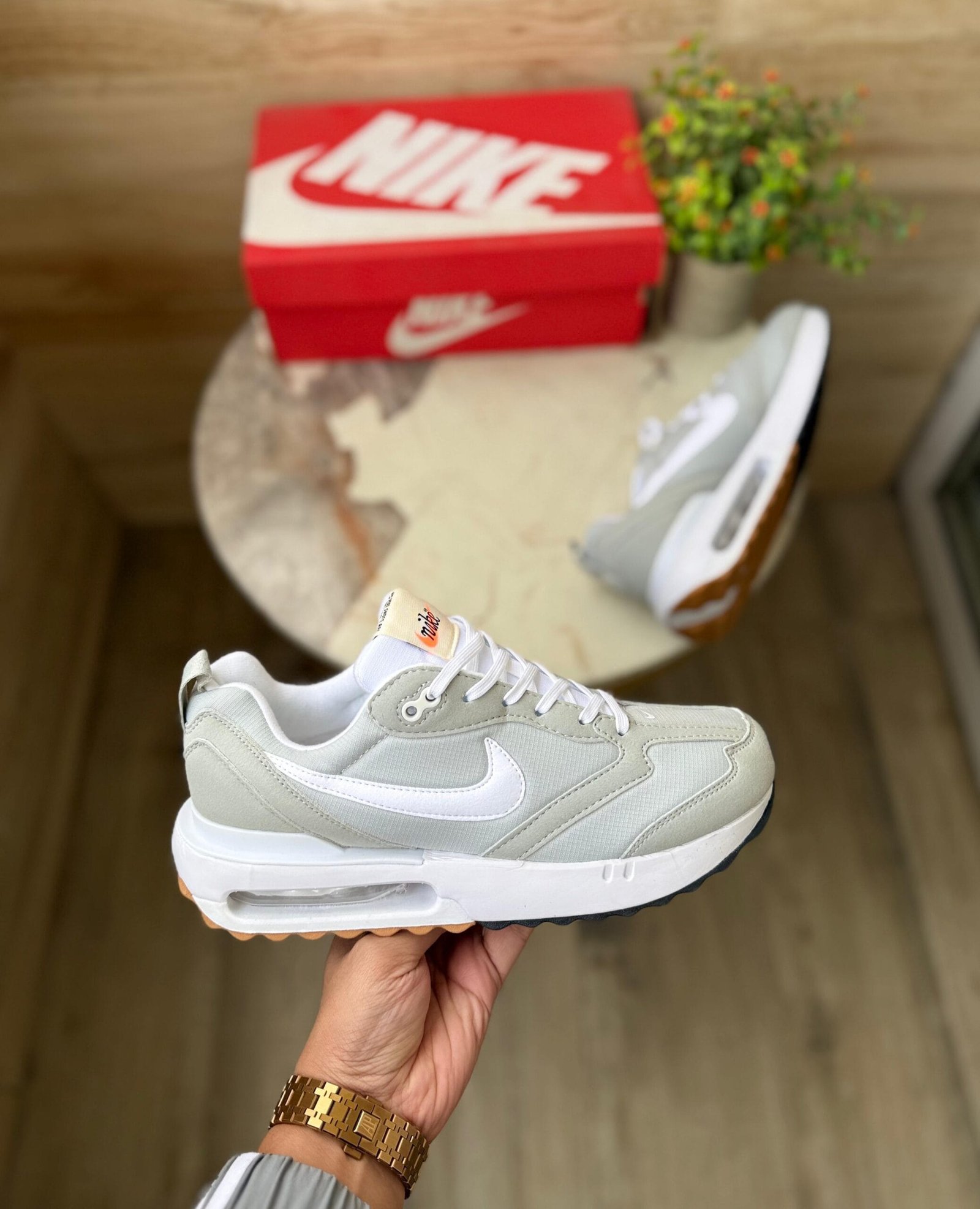 Airmax 1 Se Dawn Grey Sneakers On Sale