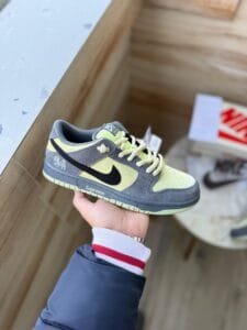 Dunk Camper Green 2025 Sneakers On Sale (2)