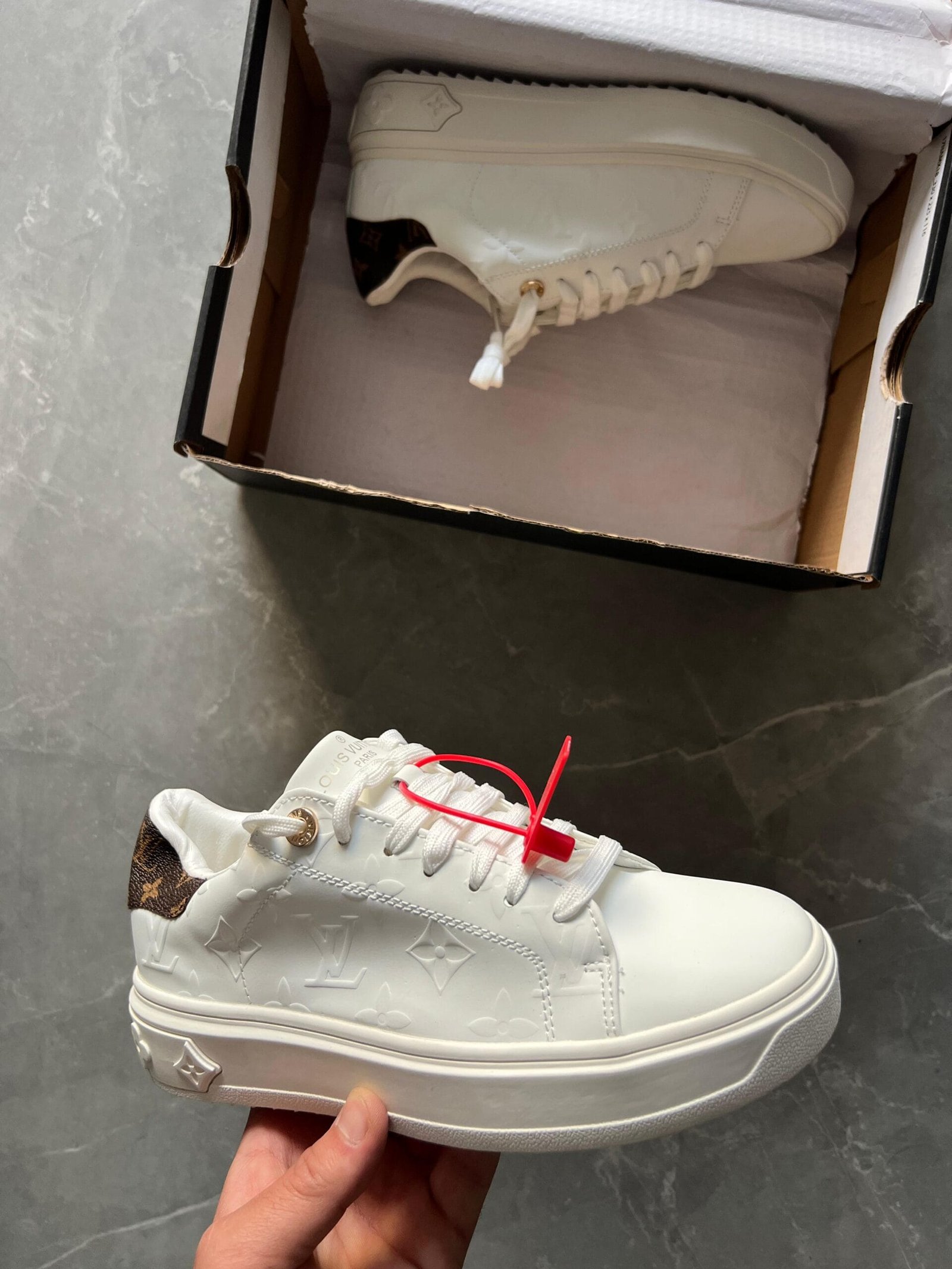 Imported Sneaker Premium For Girls 4 Colors Imported Sneaker Premium For Girls 4 Colors