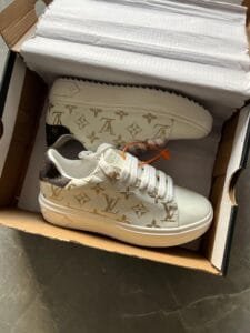 Imported Sneaker Premium For Girls 4 Colors (7)