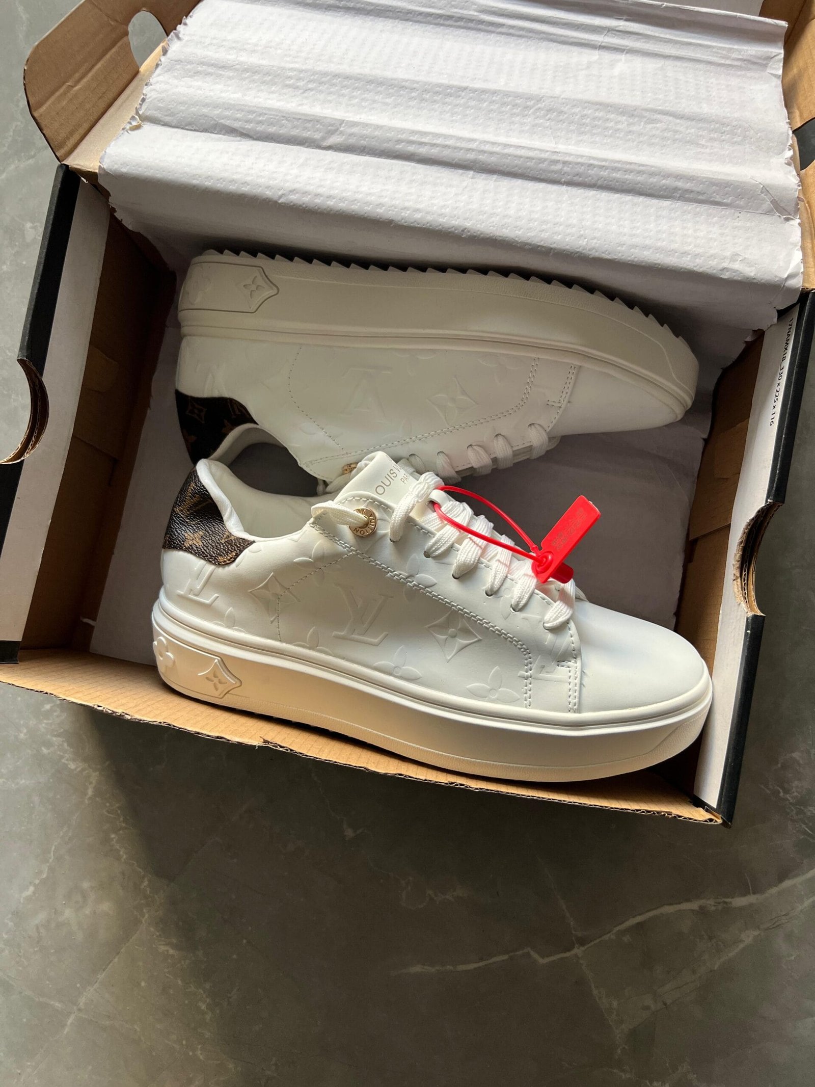 Imported Sneaker Premium For Girls 4 Colors Imported Sneaker Premium For Girls 4 Colors