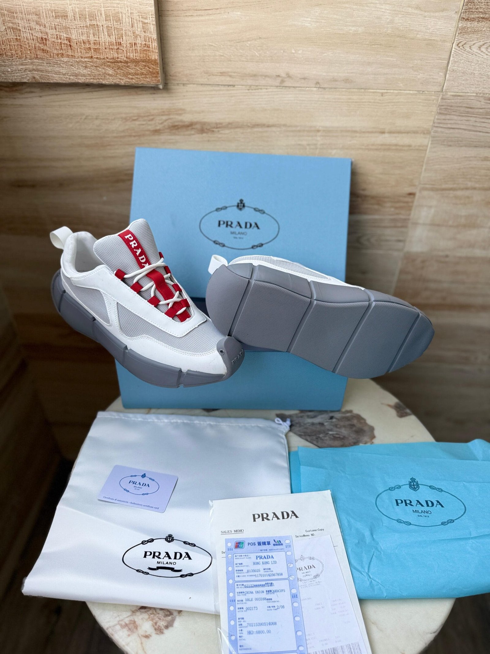 Milan Sneaker Grey White Ultra Luxury