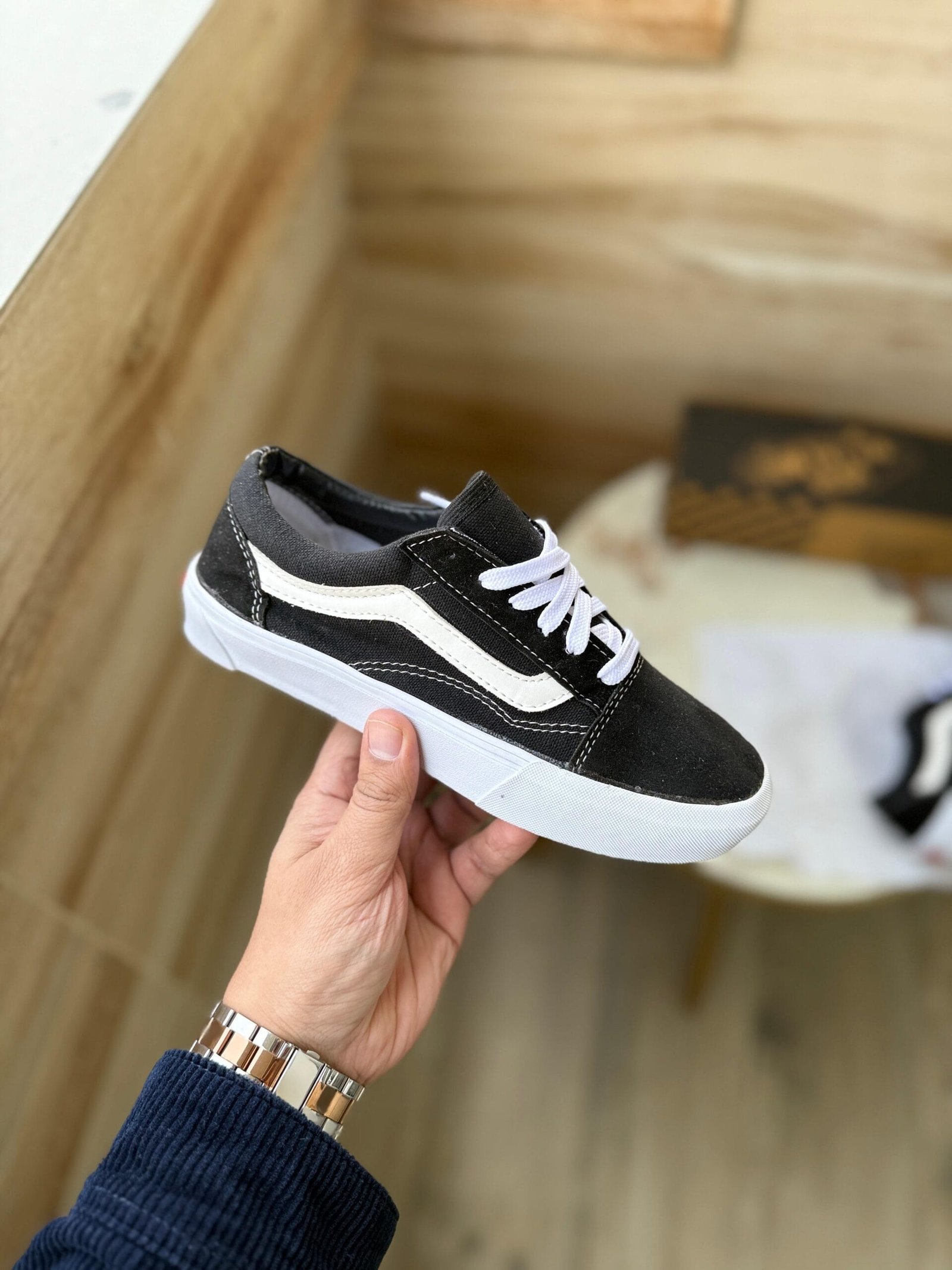 Old Skool Black Classic Skate Shoes (1) Old Skool Black Classic Skate Shoes (1)