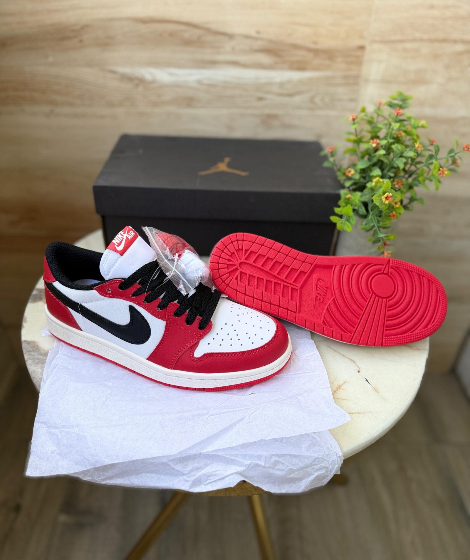 Retro One Low Chicago Sneakers On Sale