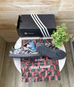 Samba Wales And Boner Snake Skin Shoes