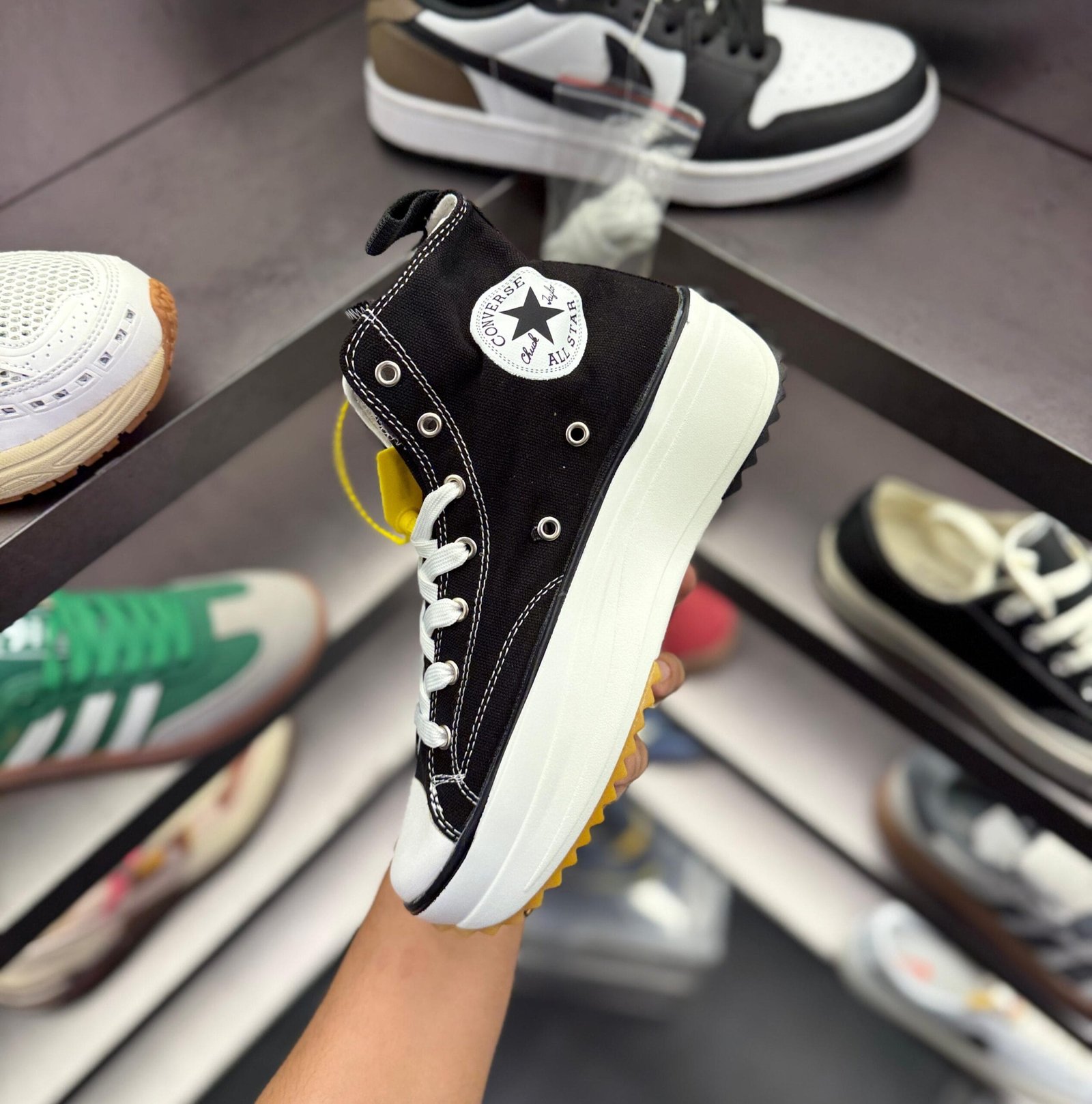 Sneaker Run Star Hike On Sale Unisex (4) Sneaker Run Star Hike On Sale Unisex (4)