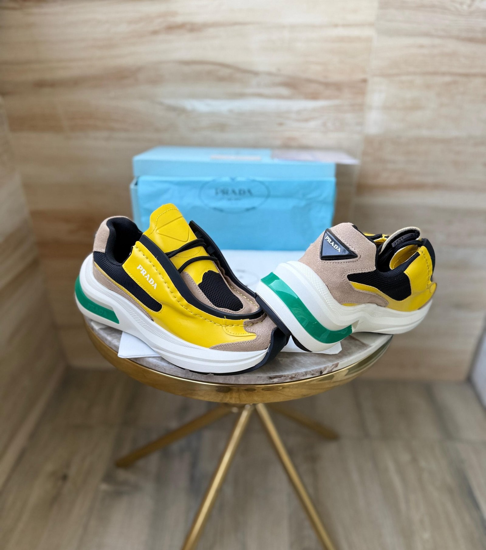 Spring Collection Milan Sneaker Ua Quality