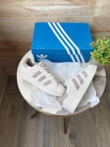 Campus Chalk White Sneakers For Girls