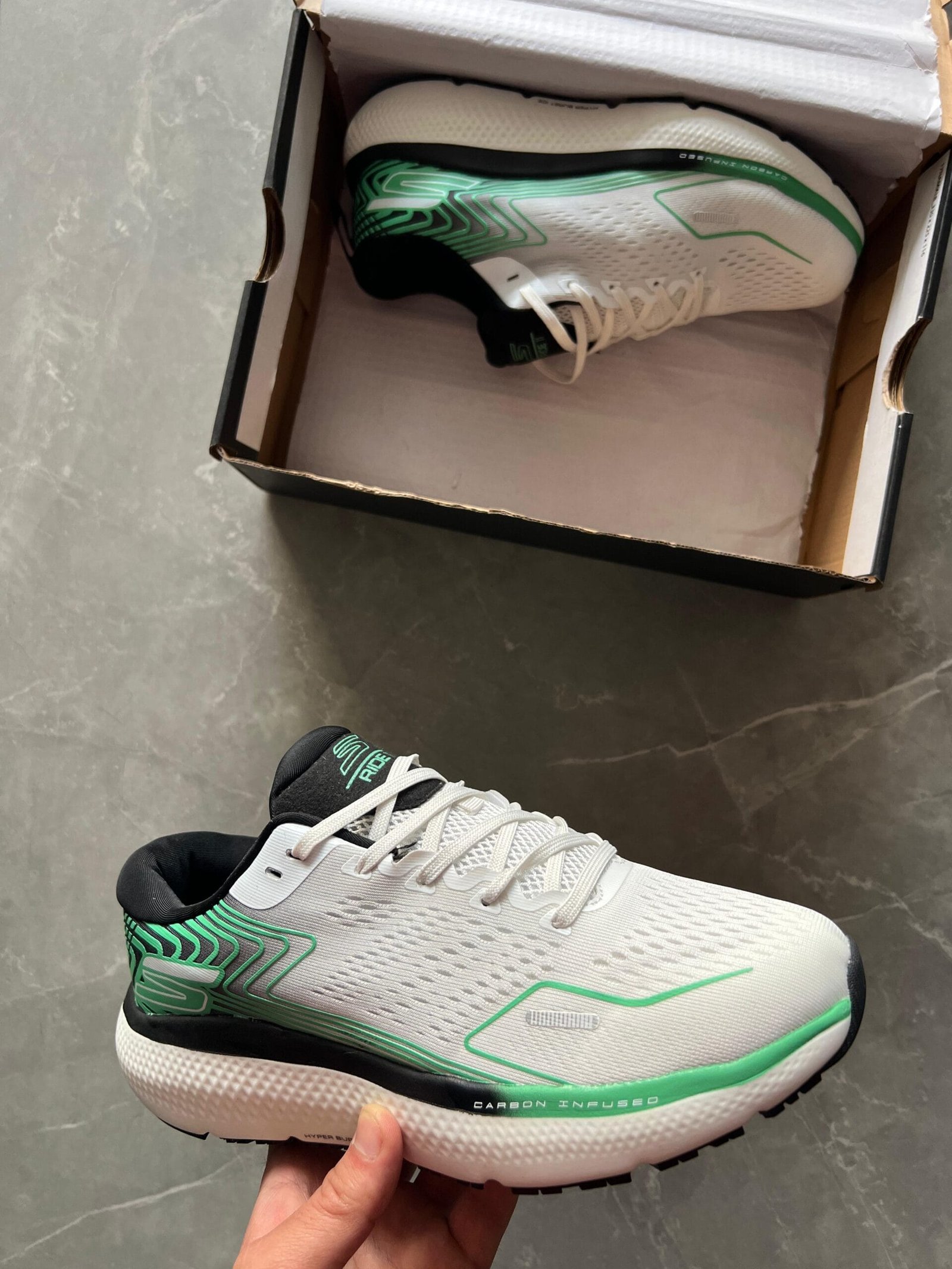 Carbon Infused Ride 11 Sneaker For Boys 4 Colors