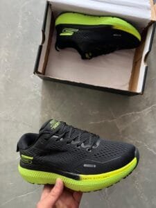 Carbon Infused Ride 11 Sneaker For Boys 4 Colors