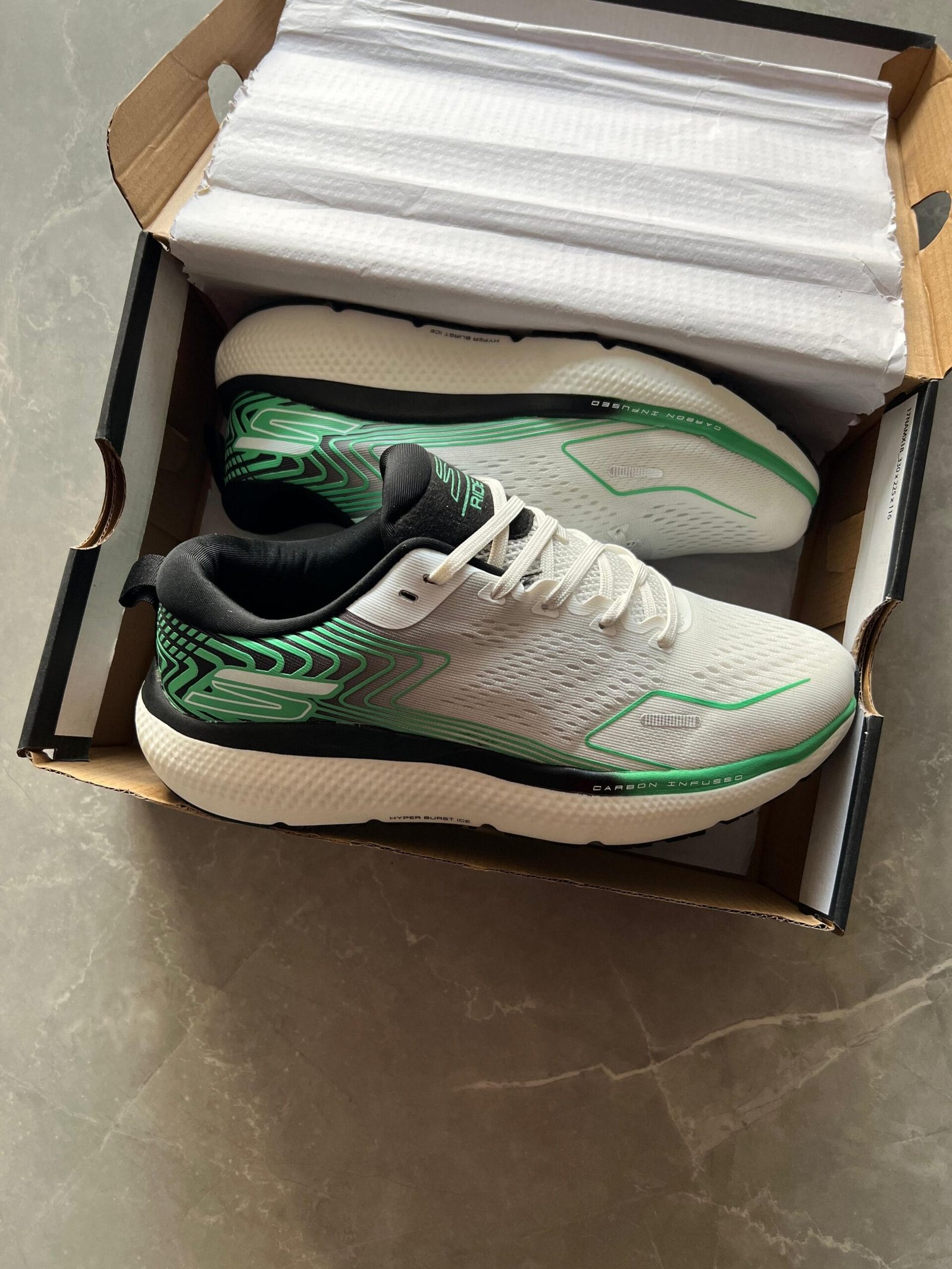 Carbon Infused Ride 11 Sneaker For Boys 4 Colors