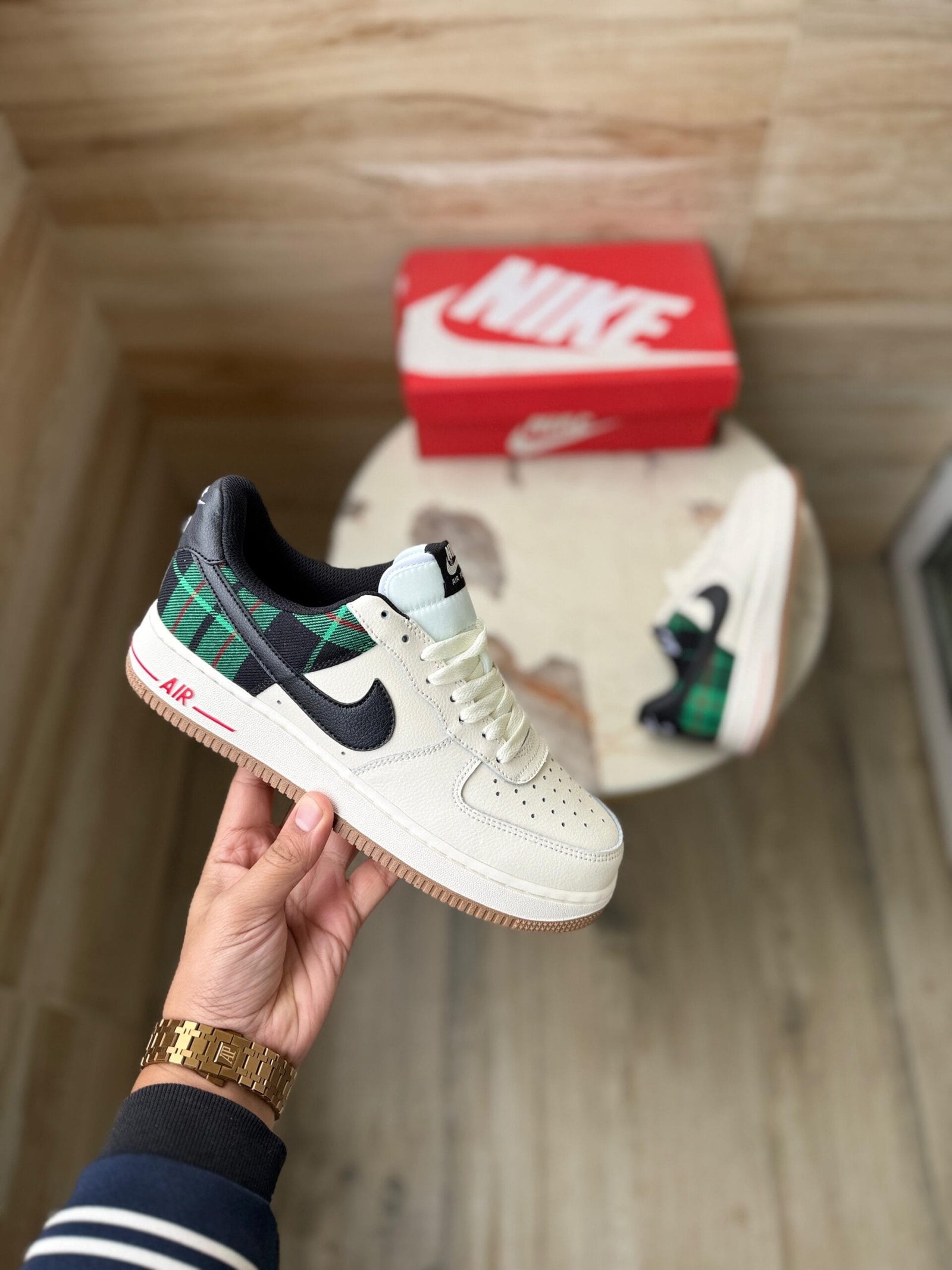 Imported Dual Luxury Sneakers On Sale (3) Imported Dual Luxury Sneakers On Sale