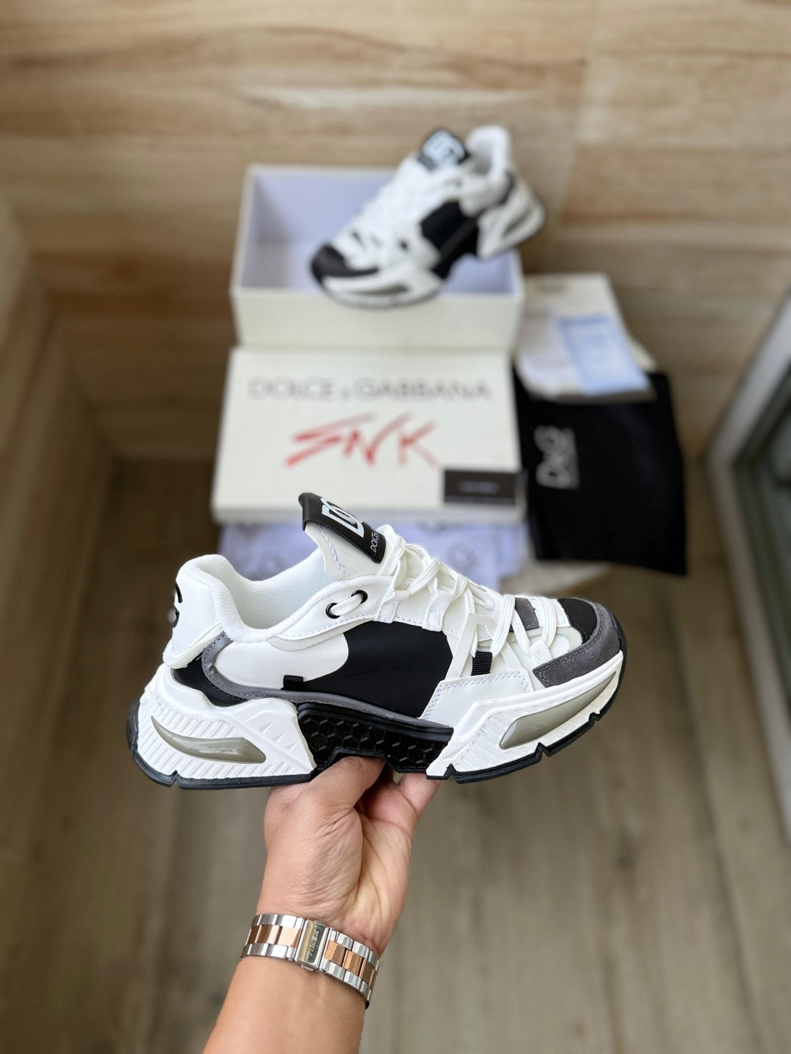 Luxury Shoes Imported On Sale 2 Colors