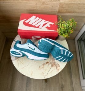 Portal Trainers White Light Blue Sneakers