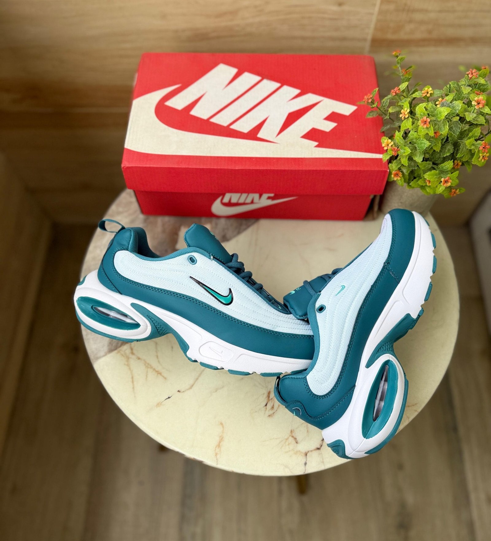 Portal Trainers White Light Blue Sneakers