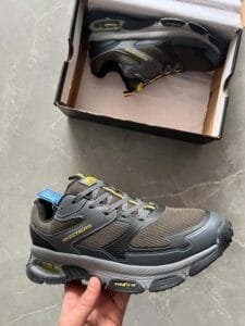 Sleek Envoy Sneaker For Boys 2 Colors