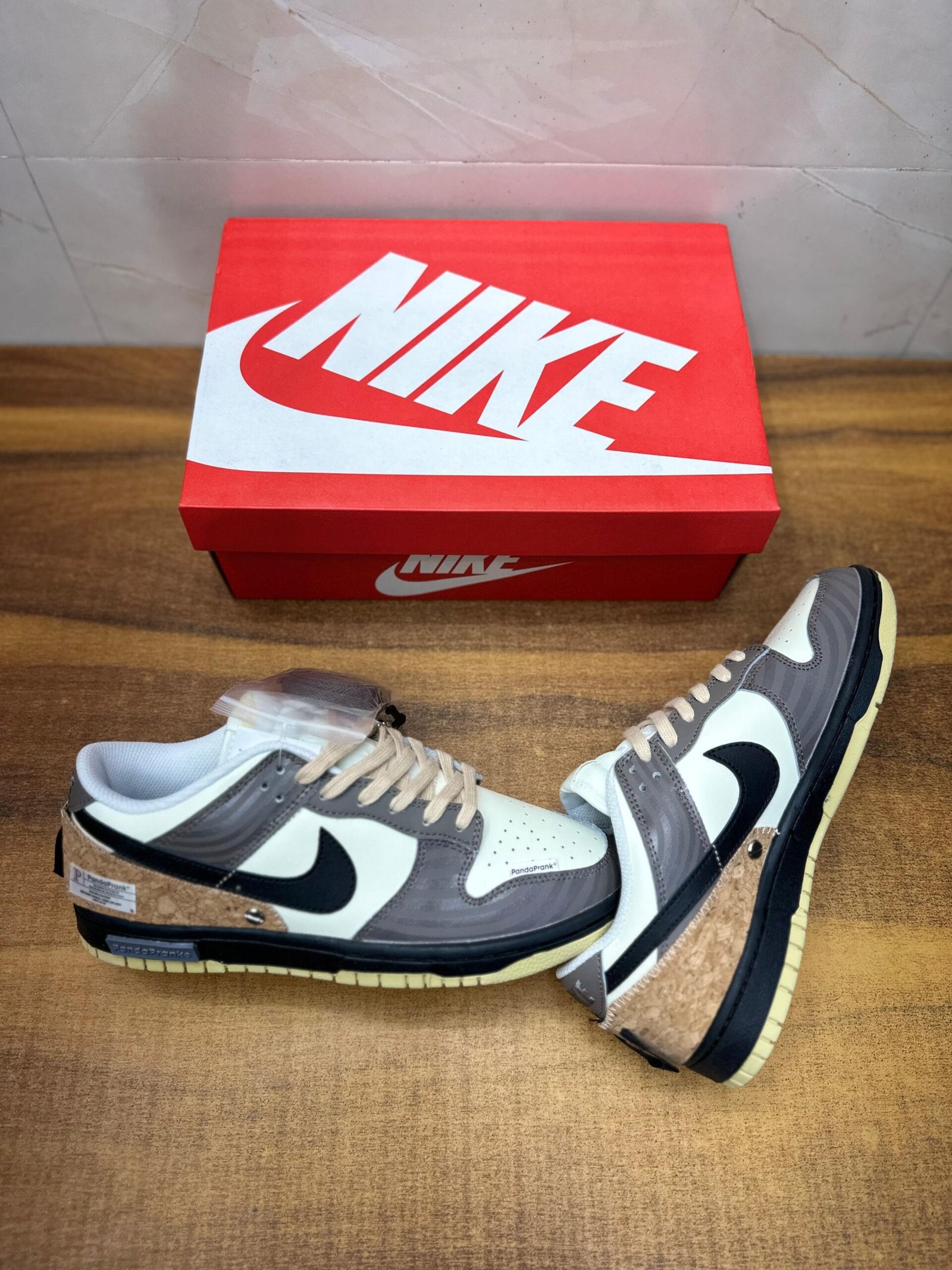 Dunk Pandaprank Grey Cacao Sneakers On Sale (1)