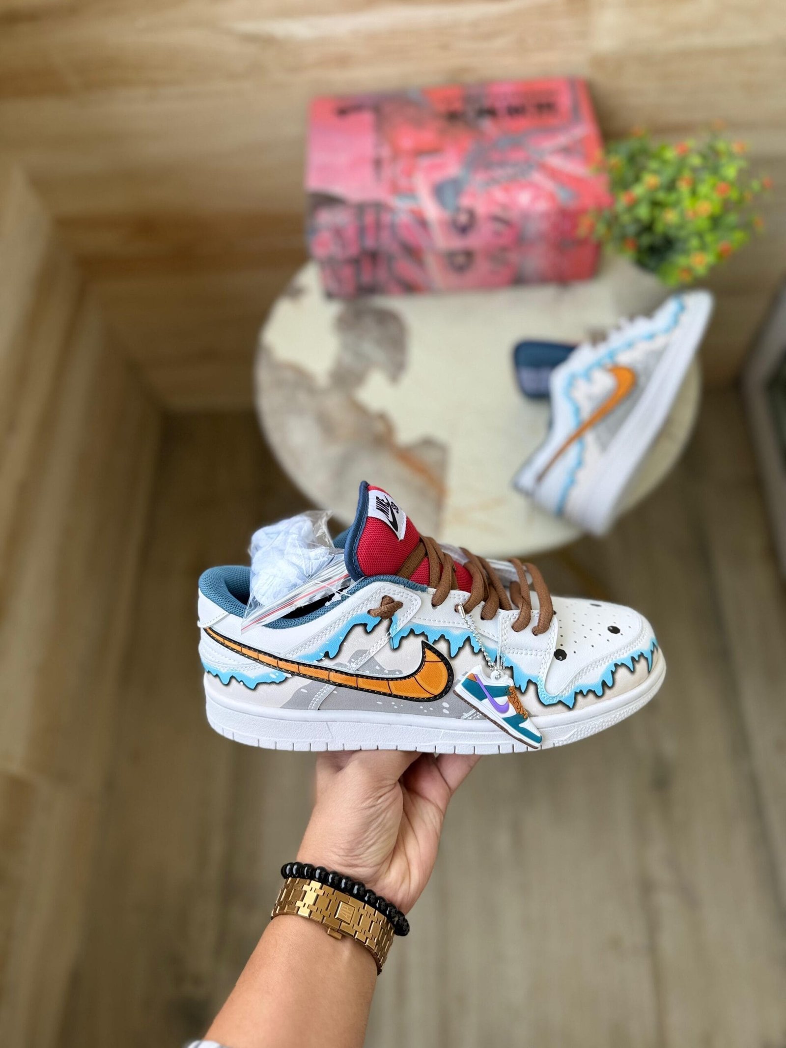 Dunk Snowman Sneakers Limited Stock