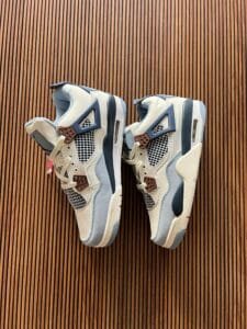 Retro 4 Royalty Sneakers For Boys On Sale (1)