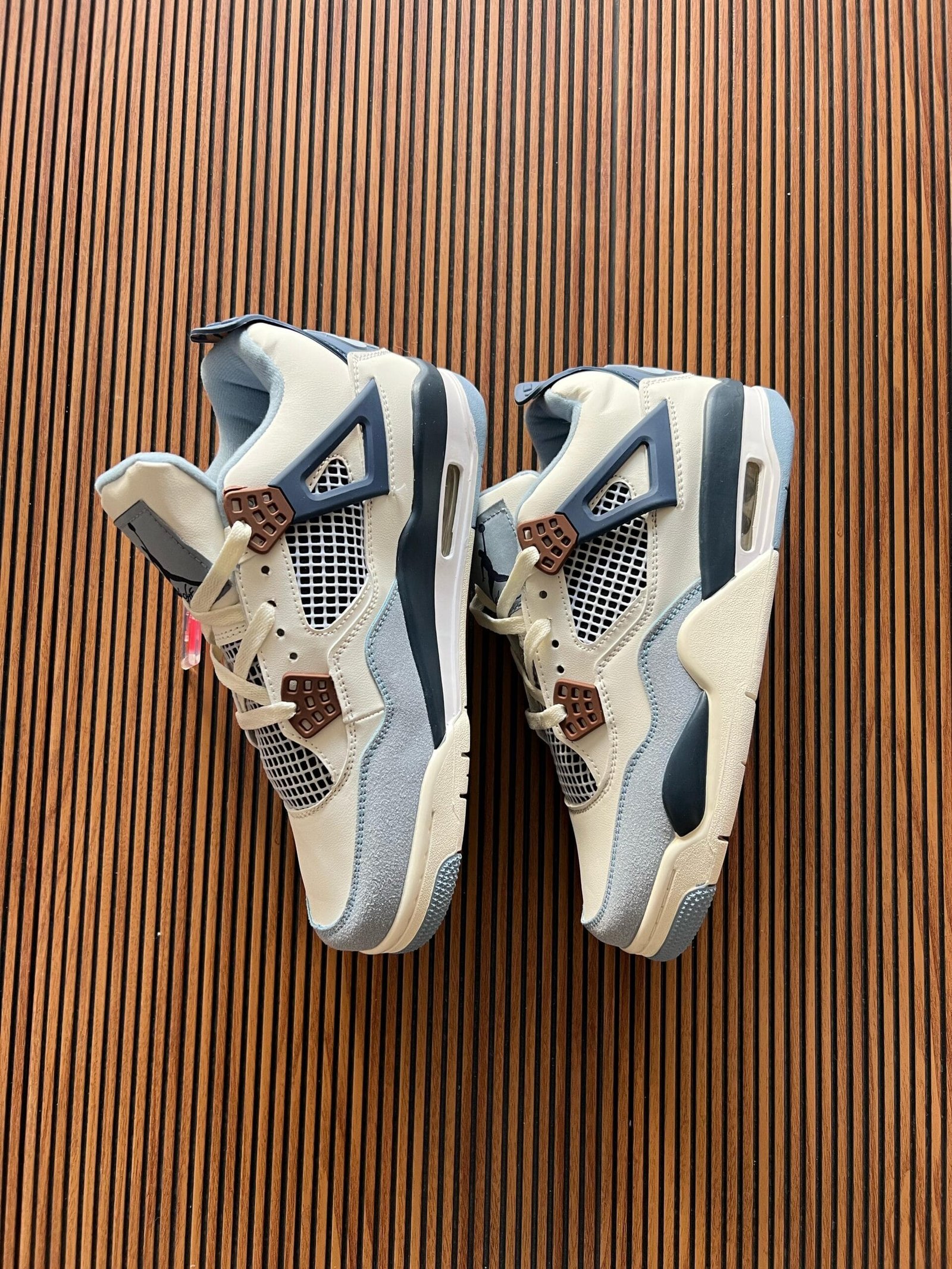Retro 4 Royalty Sneakers For Boys On Sale (1)