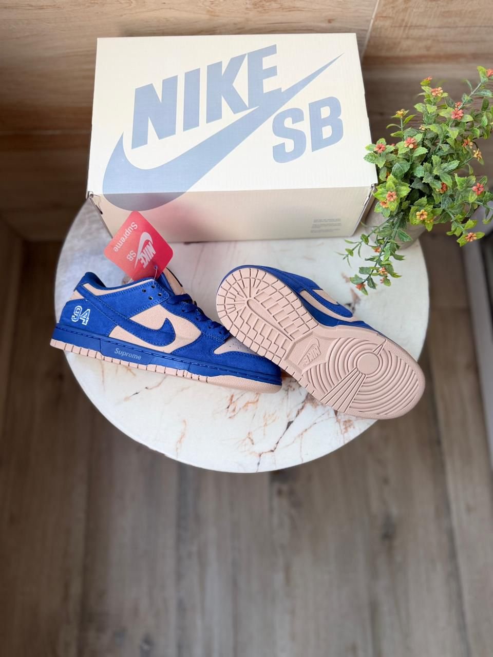 SB Dunk 84 Boys’ Sneakers in Vibrant Blue – Comfortable Everyday Streetwear Shoes (3)