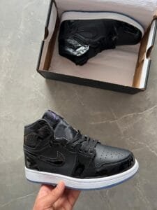 Retro One Mid Space Jam Sneakers On Sale (1)