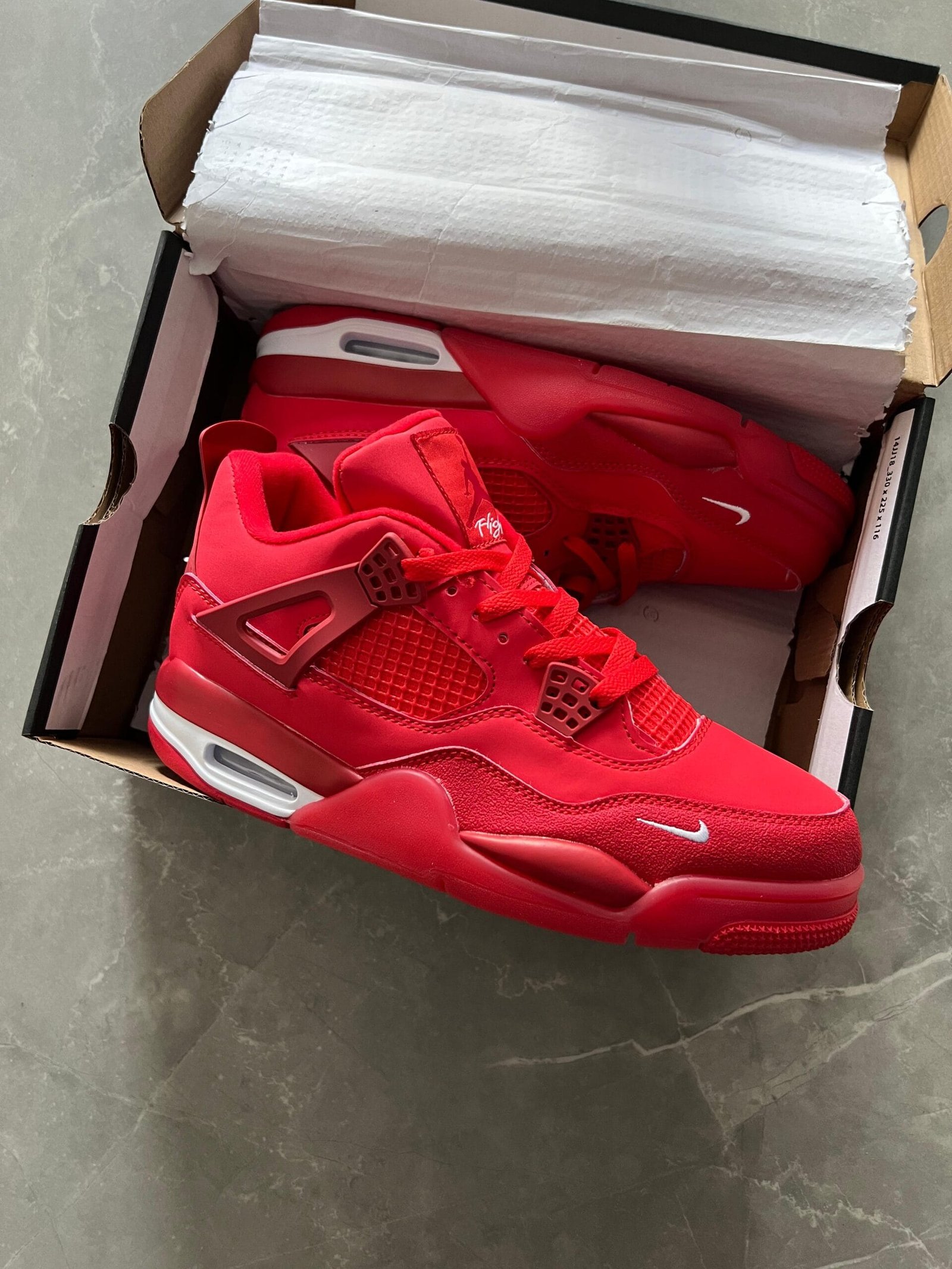 Retro Red Sneakers For Boys On Sale (2) Retro Red Sneakers For Boys On Sale (2)