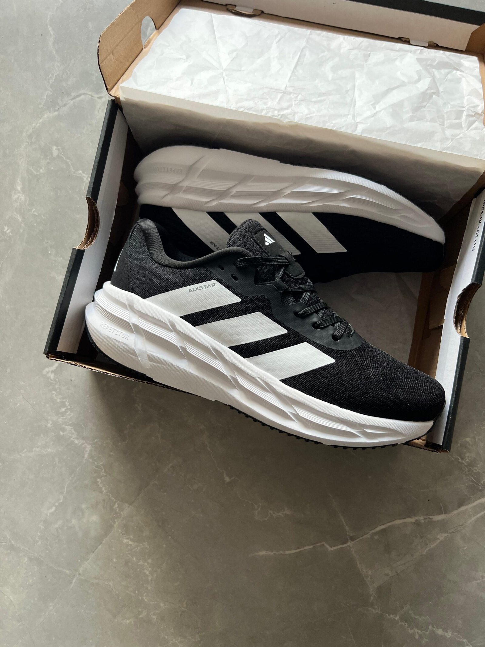 Adistar 3.0 Boys Sneaker In Stock 3 Colors (5) Adistar 3.0 Boys Sneaker In Stock 3 Colors (5)