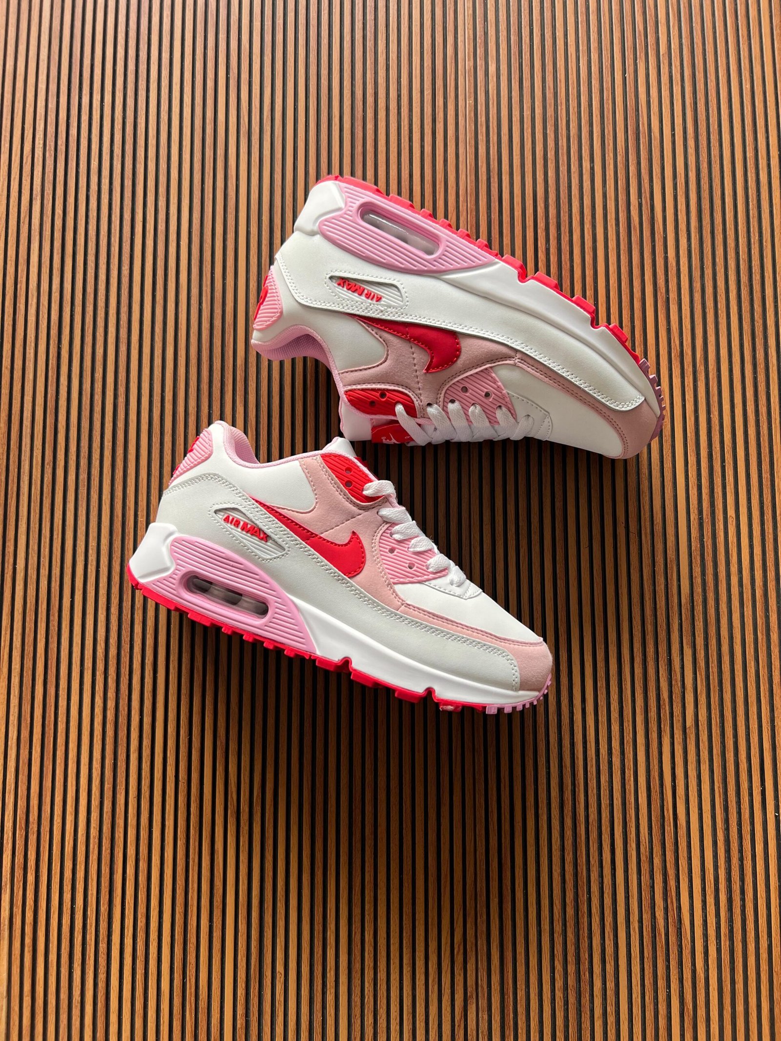Airmax 90 Valentine Sneakers For Girls (1) Airmax 90 Valentine Sneakers For Girls (1)