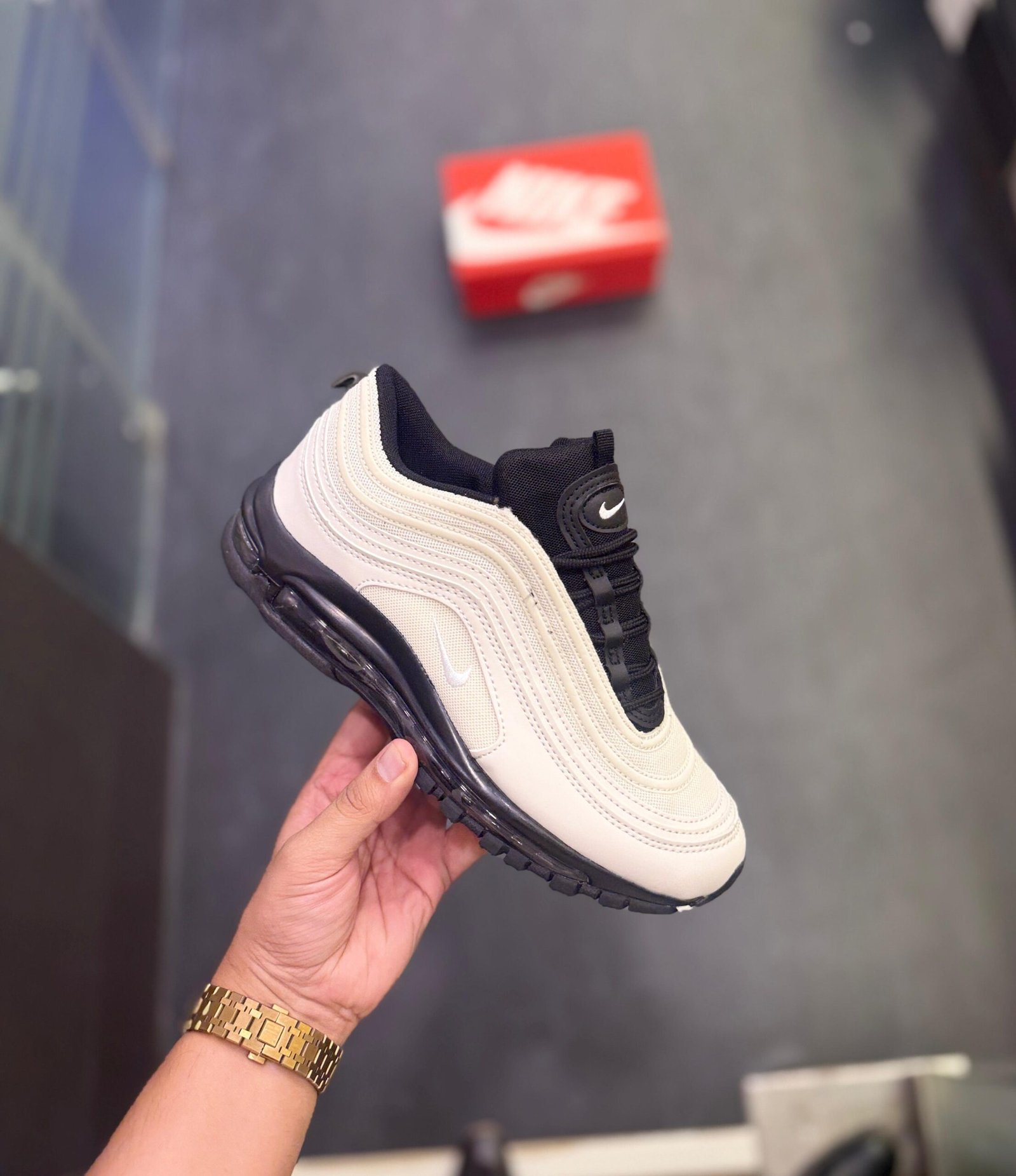 Airmax 97 Light Bone Sneakers On Sale (1)