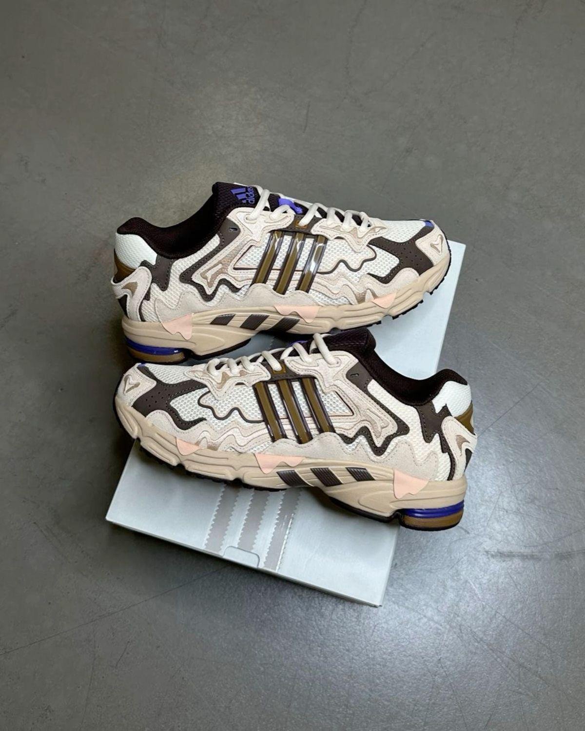 Bad Bunny Response Cl Tint Sneakers On Sale (2) Bad Bunny Response Cl Tint Sneakers On Sale (2)